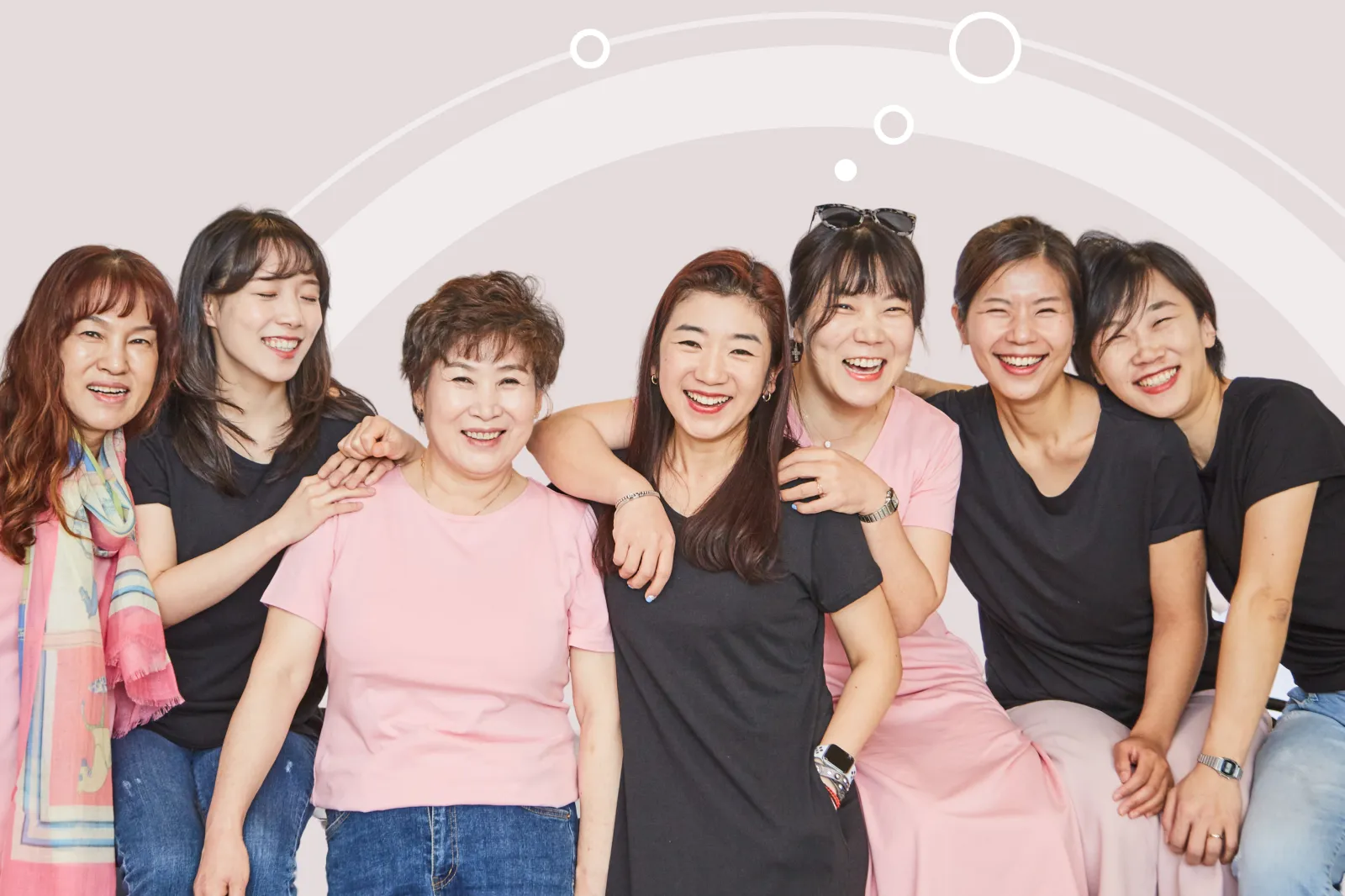 7 Korean women in various ages, wearing Ilgiso no-bra-wear tops